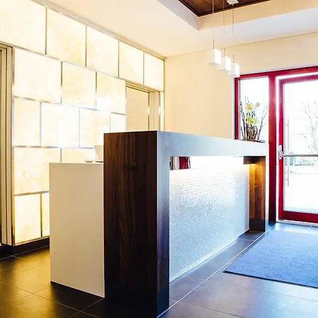 加尼诺瓦尔酒店 酒店